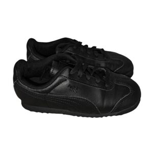 Puma Roma All Black Sneakers Toddler Youth Size 10c